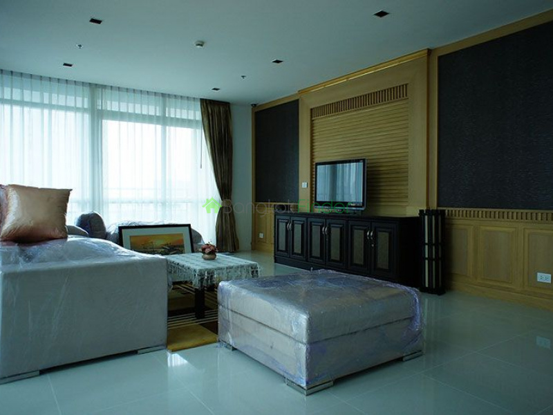 Ploenchit, Bangkok, Thailand, 4 Bedrooms Bedrooms, ,4 BathroomsBathrooms,Condo,For Rent,Athenee Residence,4835