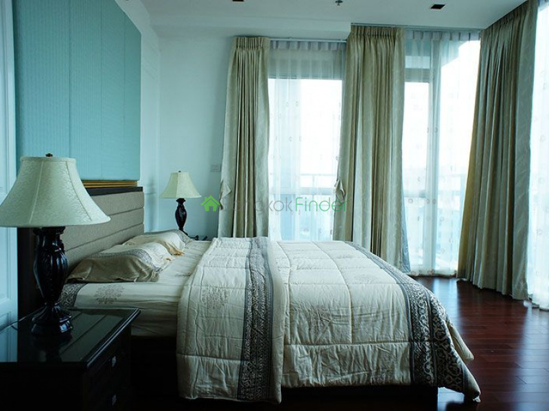 Ploenchit, Bangkok, Thailand, 4 Bedrooms Bedrooms, ,4 BathroomsBathrooms,Condo,For Rent,Athenee Residence,4835