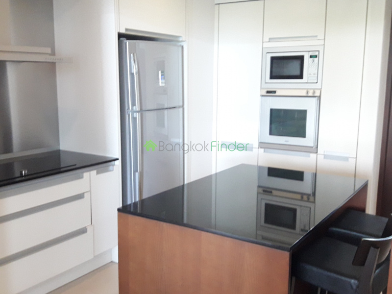 Ploenchit, Bangkok, Thailand, 4 Bedrooms Bedrooms, ,4 BathroomsBathrooms,Condo,Rented,Park Chidlom,4841