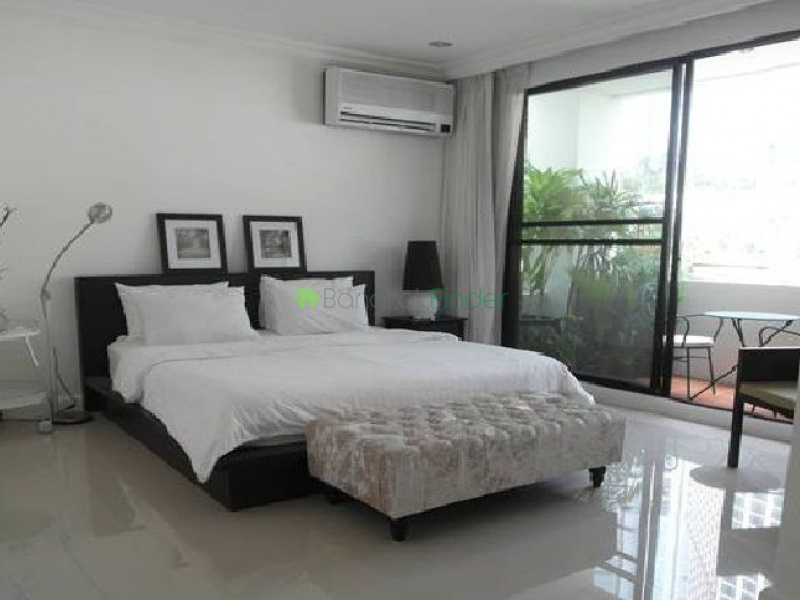 Ploenchit, Bangkok, Thailand, 2 Bedrooms Bedrooms, ,2 BathroomsBathrooms,Condo,For Rent,Ruamrudee Exclusive,4863
