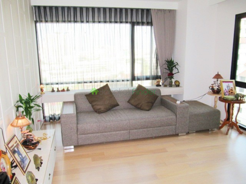 Aree-Phaholyothin, Bangkok, Thailand, 1 Bedroom Bedrooms, ,1 BathroomBathrooms,Condo,For Rent,Noble reflex,4877