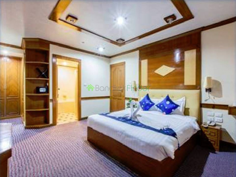 Ekamai, Bangkok, Thailand, 3 Bedrooms Bedrooms, ,3 BathroomsBathrooms,Condo,For Rent,Paradise Sukhumvit,4896