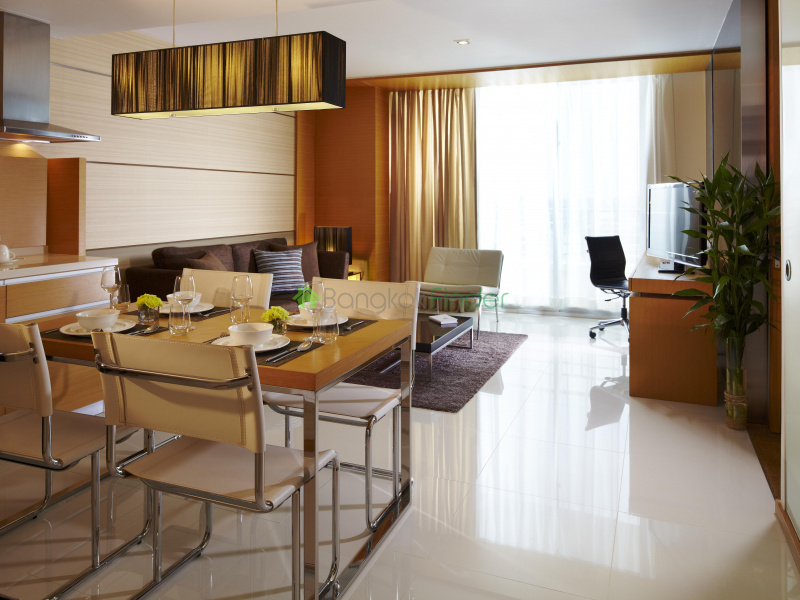 Sathorn, Bangkok, Thailand, 1 Bedroom Bedrooms, ,1 BathroomBathrooms,Condo,For Rent,Oaks,4905