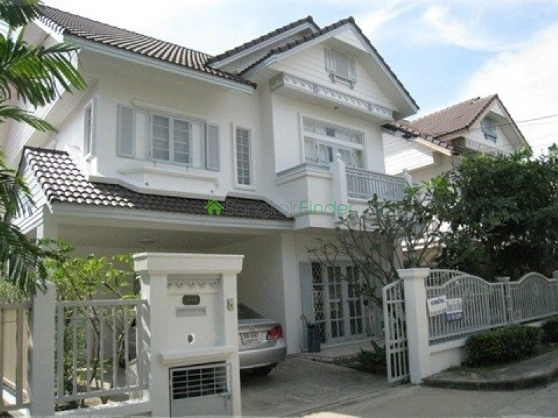 Ramkhamhaeng, Bangkok, Thailand, 3 Bedrooms Bedrooms, ,3 Bathrooms 3 Bathrooms,House,For Rent,Ramkhamhaeng,4914