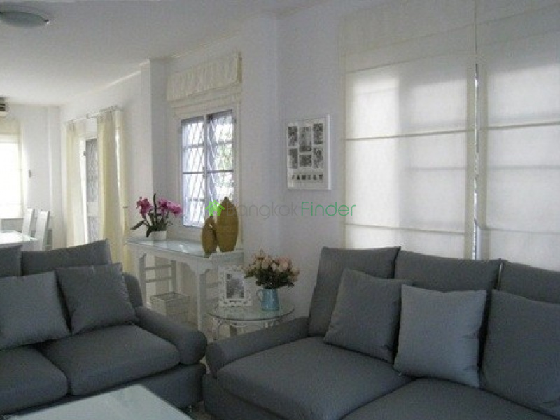 Ramkhamhaeng, Bangkok, Thailand, 3 Bedrooms Bedrooms, ,3 Bathrooms 3 Bathrooms,House,For Rent,Ramkhamhaeng,4914