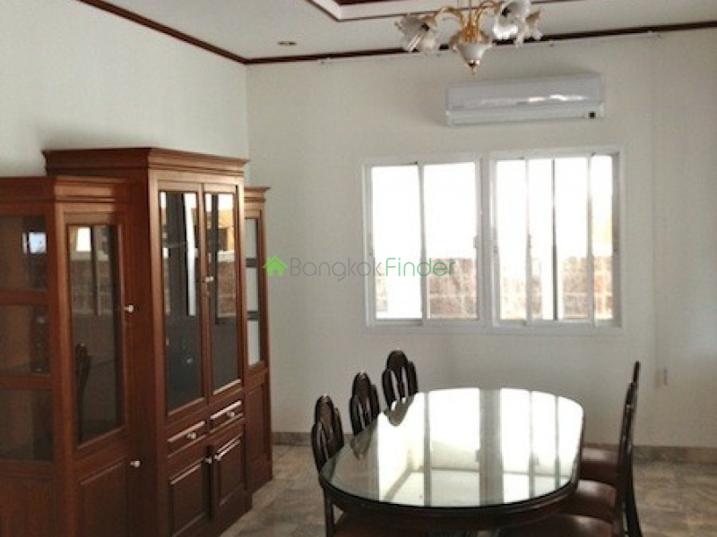 Srinakarin, Bangna-Srinakarin, Bangkok, Thailand, 4 Bedrooms Bedrooms, ,4 BathroomsBathrooms,House,For Rent,Srinakarin,4918