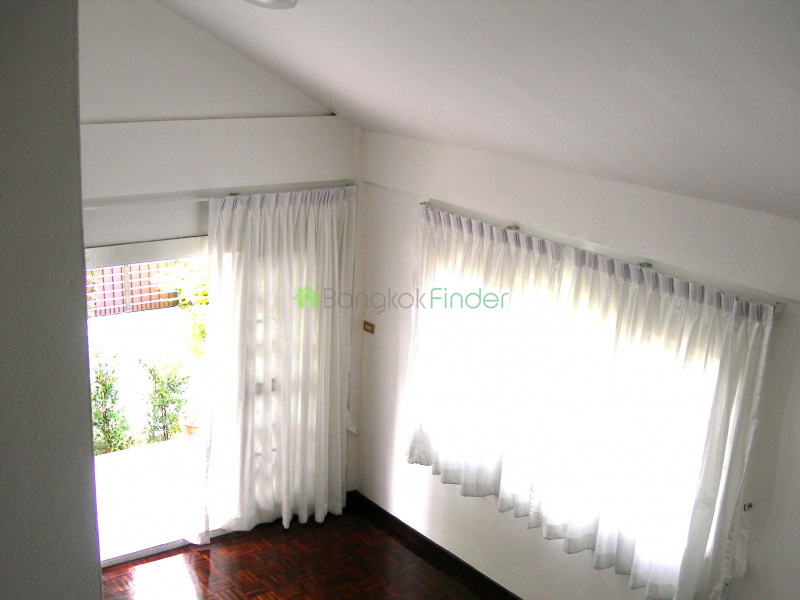 34 Sukhumvit, Phrom Phong, Bangkok, Thailand, 3 Bedrooms Bedrooms, ,2 BathroomsBathrooms,Condo,For Rent,House#Suk 34,Sukhumvit,4928