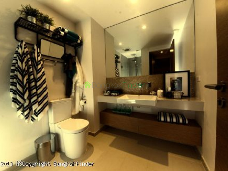 The Lofts Ekamai, Condo for sale bangkok, Bangkok Condo for sale