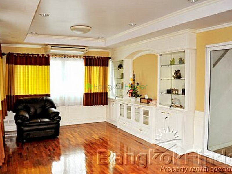 Phaholyothin, Phaholyothin, Bangkok, Thailand, 4 Bedrooms Bedrooms, ,5 BathroomsBathrooms,House,Sold,Phaholyothin,5019