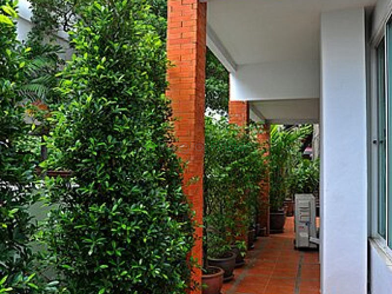 Phaholyothin, Phaholyothin, Bangkok, Thailand, 4 Bedrooms Bedrooms, ,5 BathroomsBathrooms,House,Sold,Phaholyothin,5019