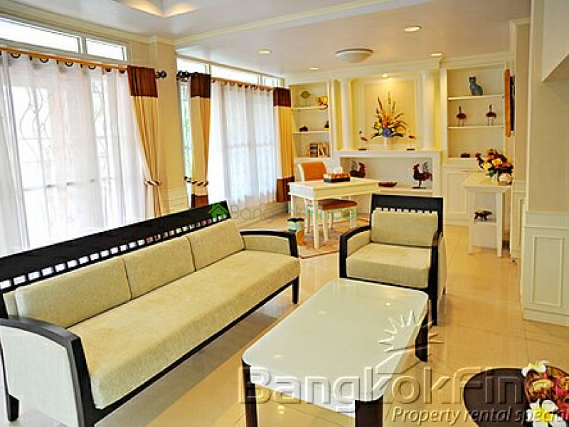 Phaholyothin, Phaholyothin, Bangkok, Thailand, 4 Bedrooms Bedrooms, ,5 BathroomsBathrooms,House,Sold,Phaholyothin,5019