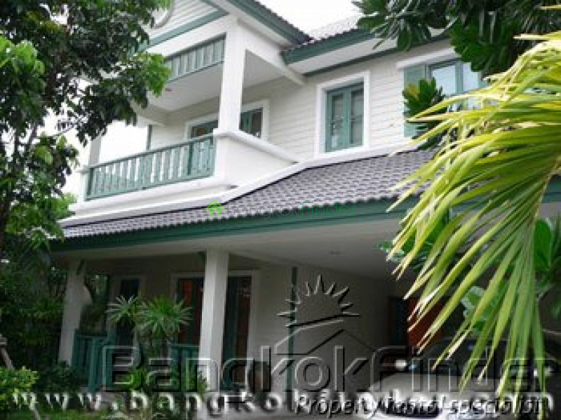 Ramkhamhaeng, Ramkhamhaeng, Bangkok, Thailand, 3 Bedrooms Bedrooms, ,3 BathroomsBathrooms,House,For Sale,Ramkhamhaeng,5021
