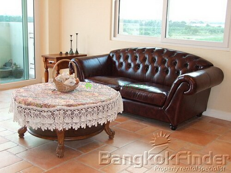 Bangna-Srinakarin, Bangna-Srinakarin, Bangkok, Thailand, 2 Bedrooms Bedrooms, ,2 BathroomsBathrooms,Condo,For Sale,Magnolias,Bangna-Srinakarin,5024