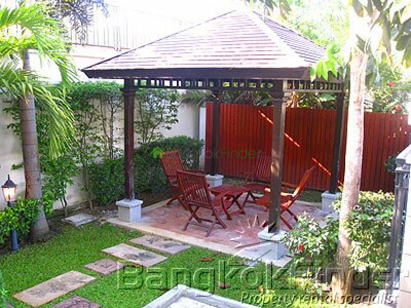 Bangna-Srinakarin, Bangna-Srinakarin, Bangkok, Thailand, 3 Bedrooms Bedrooms, ,3 BathroomsBathrooms,House,Sold,Bangna-Srinakarin,5031