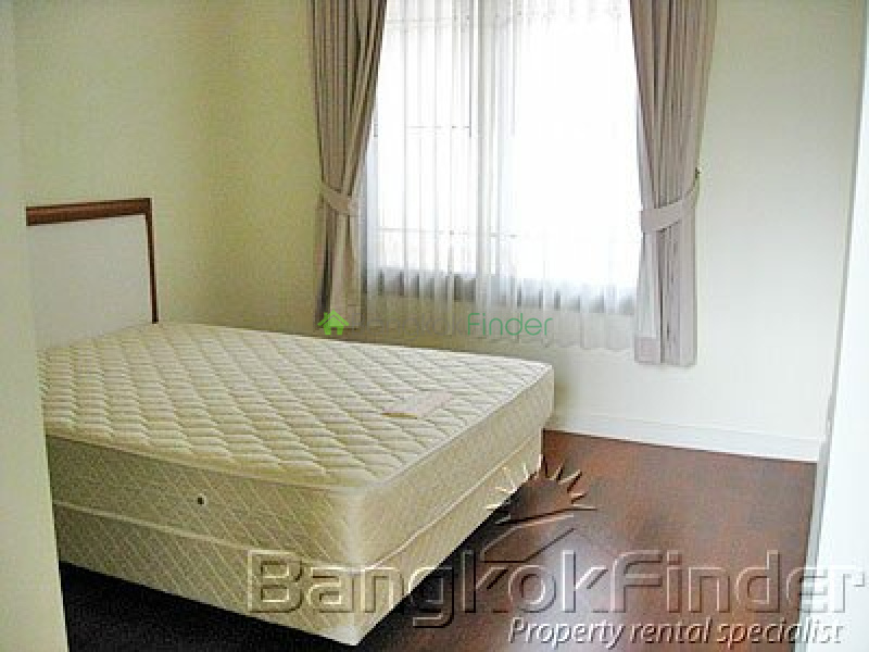 Pattanakarn, Pattanakarn, Bangkok, Thailand, 4 Bedrooms Bedrooms, ,4 BathroomsBathrooms,House,Sold,Pattanakarn,5032