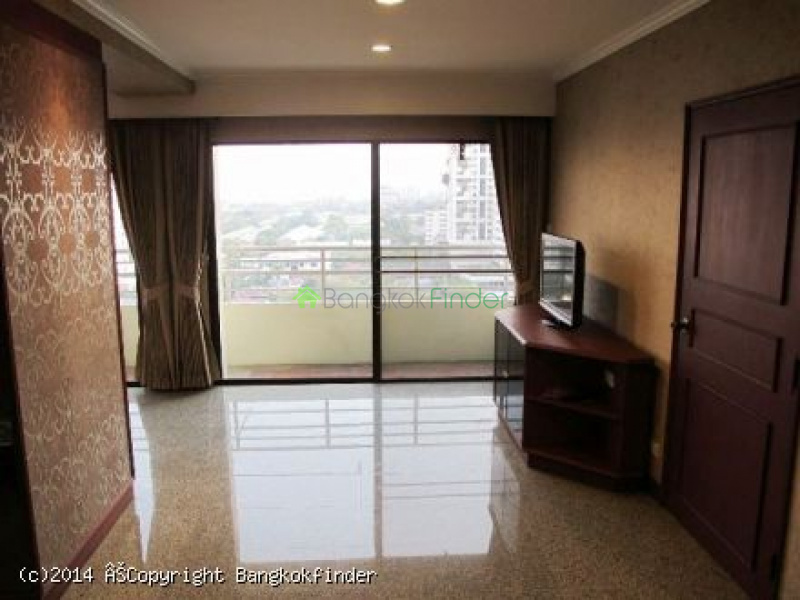 6 Sukhumvit, Nana, Thailand, 2 Bedrooms Bedrooms, ,2 BathroomsBathrooms,Condo,For Rent,Saranjai Mansions,Sukhumvit,5552