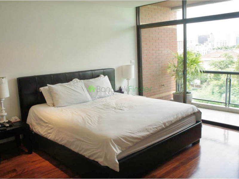 Ekamai, Bangkok, Thailand, 3 Bedrooms Bedrooms, ,4 BathroomsBathrooms,Condo,Sold,Baan Ananda,5238