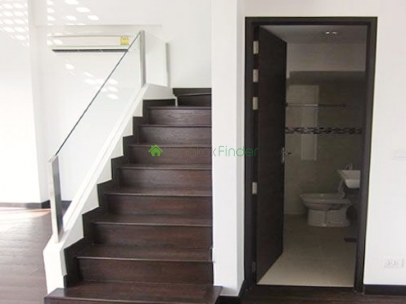 1 Rajadamri, Rajadamri, Bangkok, Thailand, 1 Bedroom Bedrooms, ,1 BathroomBathrooms,Condo,For Sale,Ideo Q Phayathai,Rajadamri,5242