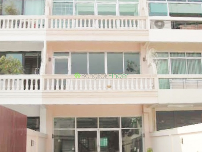 101 Sukhumvit, On Nut, Bangkok, Thailand, 5 Bedrooms Bedrooms, ,5 BathroomsBathrooms,Town House,For Sale,Sukhumvit,5326