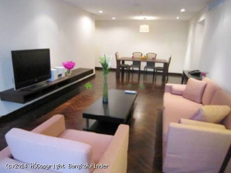 39 Sukhumvit, Phrom Phong, Thailand, 2 Bedrooms Bedrooms, ,2 BathroomsBathrooms,Condo,For Rent,Baan Suanpetch,Sukhumvit,5561