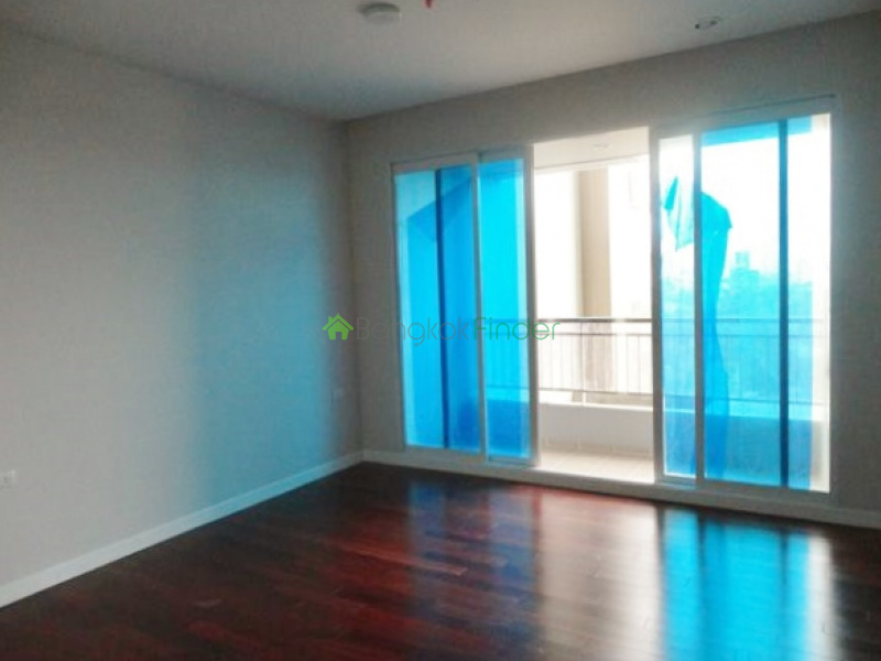 Phetburi Road, Bangkok, Thailand, 1 Bedroom Bedrooms, ,1 BathroomBathrooms,Condo,For Sale,The Circle,Phetburi Road,5335