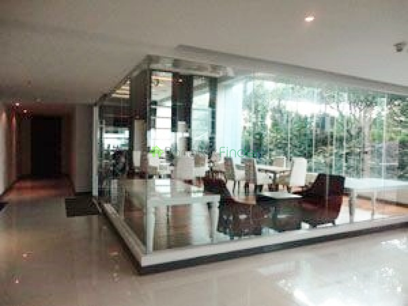 Phetburi Road, Bangkok, Thailand, 1 Bedroom Bedrooms, ,1 BathroomBathrooms,Condo,For Sale,The Circle,Phetburi Road,5335