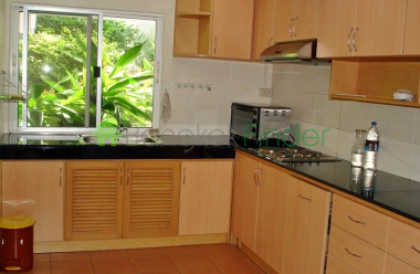 33 Sukhumvit, Bangkok, Thailand, 2 Bedrooms Bedrooms, ,3 BathroomsBathrooms,Condo,For Sale,33 Tower,Sukhumvit,5386