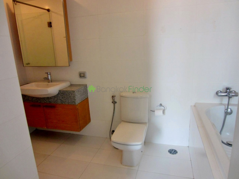 Chidlom, Bangkok, Thailand, 1 Bedroom Bedrooms, ,1 BathroomBathrooms,Condo,Sold,Manhattan Chidlom,Chidlom,5389