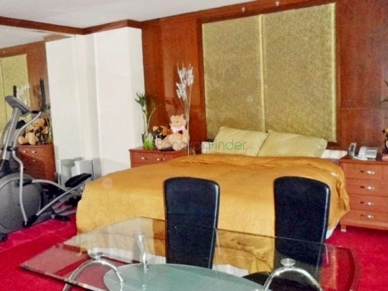 Ploenchit, Bangkok, Thailand, 3 Bedrooms Bedrooms, ,2 BathroomsBathrooms,Condo,Sold,Somkid Garden,Ploenchit,5390