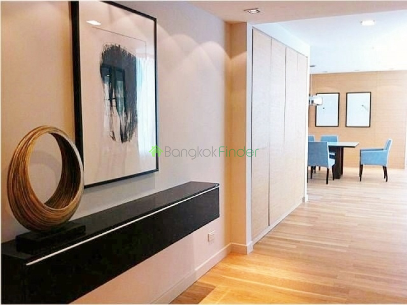 24 Sukhumvit, Phrom Phong, Bangkok, Thailand, 3 Bedrooms Bedrooms, ,4 BathroomsBathrooms,Condo,Sold,The Emporio Place,Sukhumvit,5463