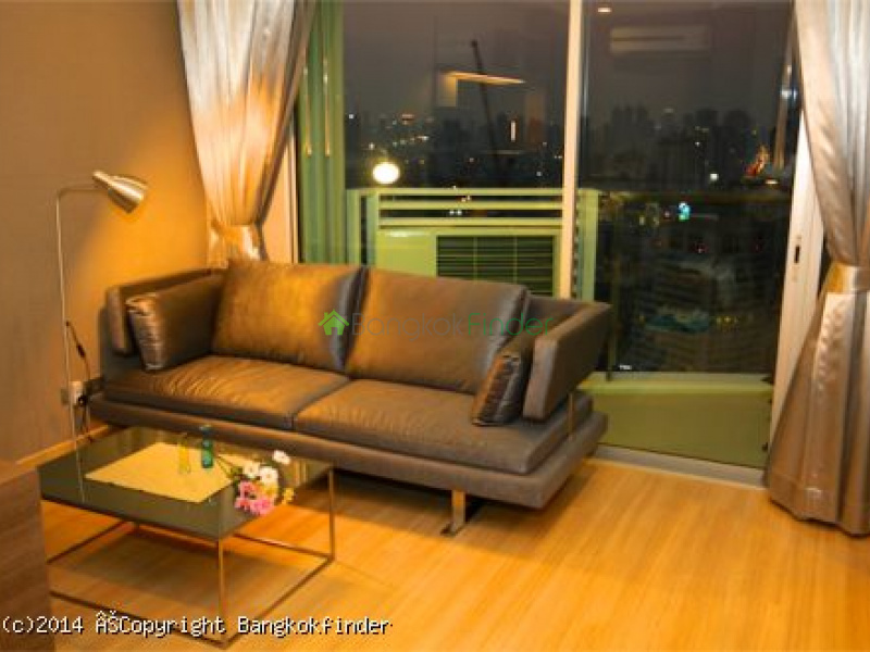 71 Sukhumvit, Phra Khanong, Bangkok, Thailand, 1 Bedroom Bedrooms, ,1 BathroomBathrooms,Condo,For Rent,Skywalk,Sukhumvit,5479