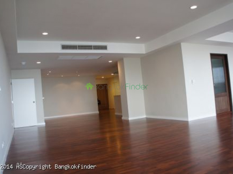 63 Sukhumvit, Ekamai, Bangkok, Thailand, 4 Bedrooms Bedrooms, ,3 BathroomsBathrooms,Condo,For Rent,La Cascade,Sukhumvit,5489