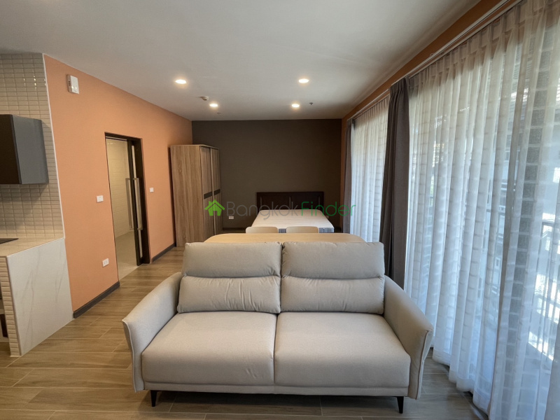55 Sukhumvit Thonglor, Thonglor, Thailand, 1 Bedroom Bedrooms, 0 ,1 BathroomBathrooms,Condo,For Rent,Noble Solo,Sukhumvit Thonglor,5589