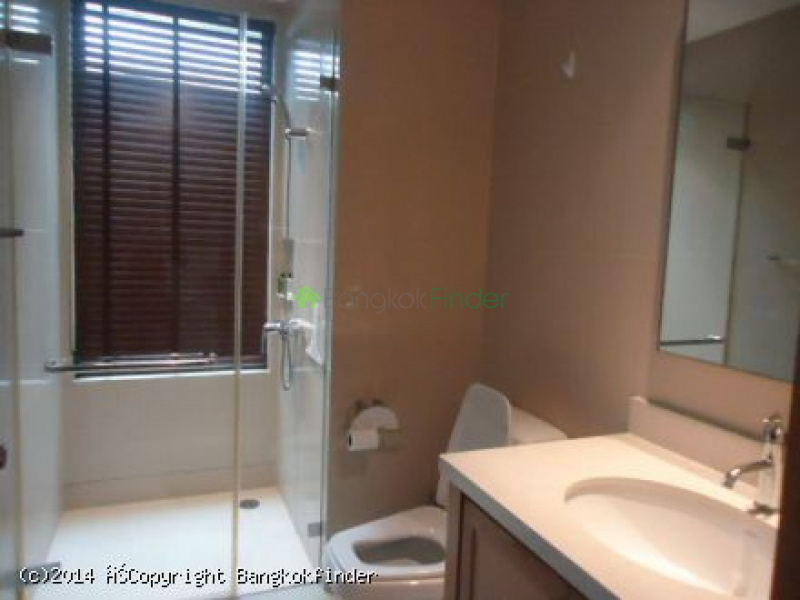 Phrom Phong, Thailand, 2 Bedrooms Bedrooms, ,3 BathroomsBathrooms,Condo,For Rent,The Emporio Place,5598