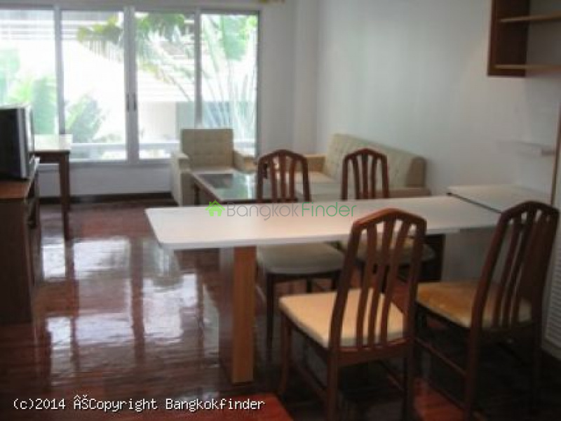 3 Ruamrudee, Ploenchit, Thailand, 1 Bedroom Bedrooms, ,2 BathroomsBathrooms,Condo,For Rent,Navin Court,Ruamrudee,5604