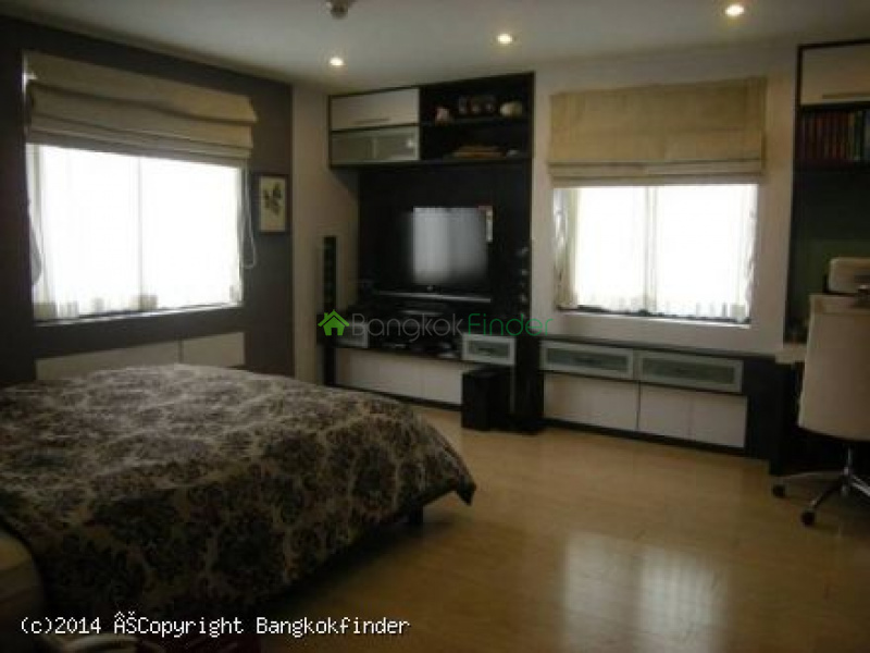 21 Sukhumvit, Asoke, Thailand, 2 Bedrooms Bedrooms, ,2 BathroomsBathrooms,Condo,Rented,Las Colinas,Sukhumvit,5616