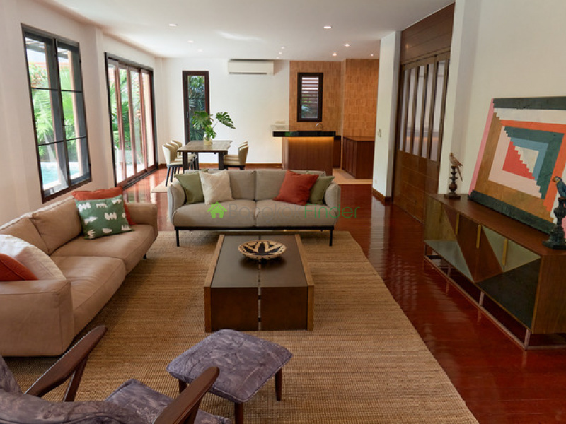 63 Sukhumvit, Ekkamai, Thailand, 4 Bedrooms Bedrooms, ,5 BathroomsBathrooms,House,For Rent,Sukhumvit,5617