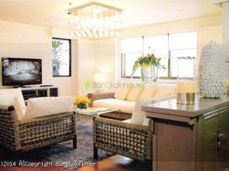 4 Sukhumvit, Nana, Thailand, 3 Bedrooms Bedrooms, ,4 BathroomsBathrooms,Condo,For Rent,Crystal Garden,Sukhumvit,5635