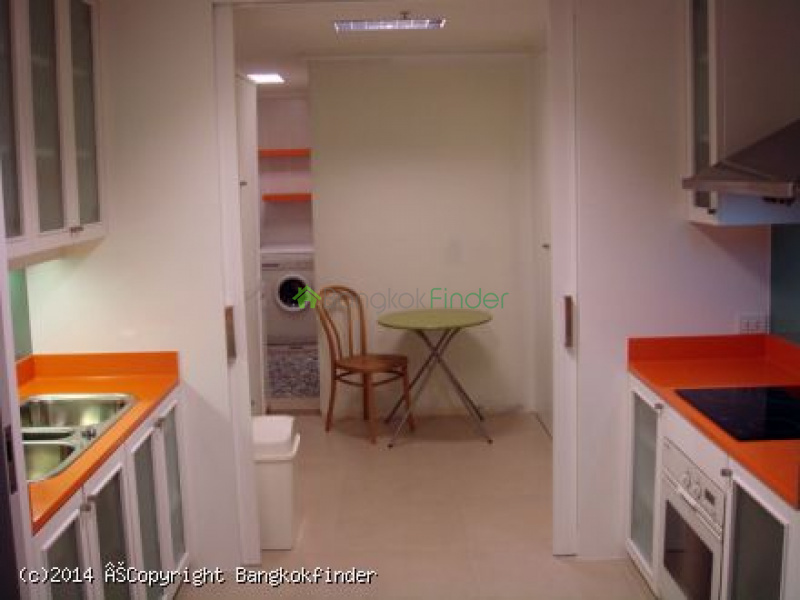 4 Sukhumvit, Nana, Thailand, 3 Bedrooms Bedrooms, ,4 BathroomsBathrooms,Condo,For Rent,Crystal Garden,Sukhumvit,5635