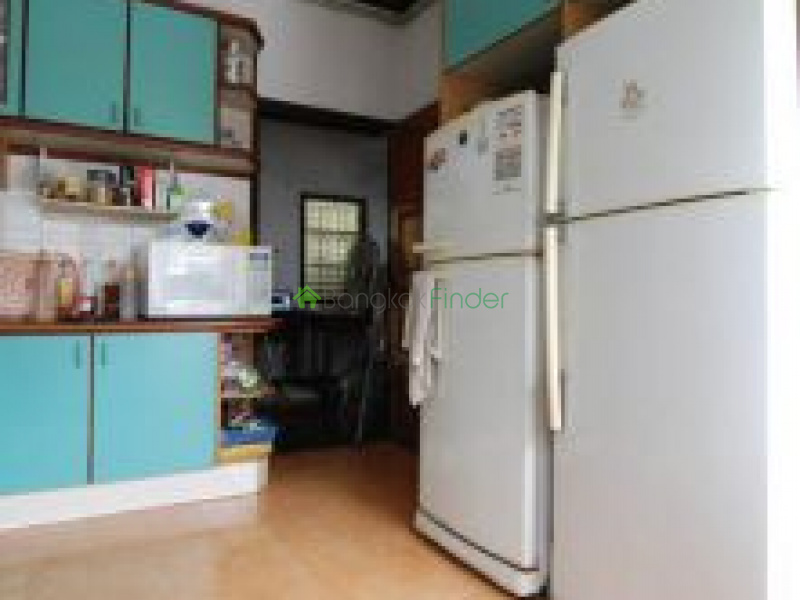 Srinakarin, Bangna-Srinakarin, Thailand, 2 Bedrooms Bedrooms, ,3 BathroomsBathrooms,House,Rented,Srinakarin,5658