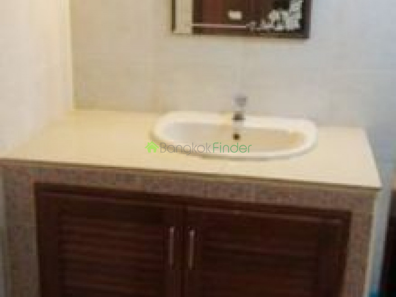 31 Sukhumvit, Asoke, Thailand, 3 Bedrooms Bedrooms, ,3 BathroomsBathrooms,House,Rented,Sukhumvit,5697