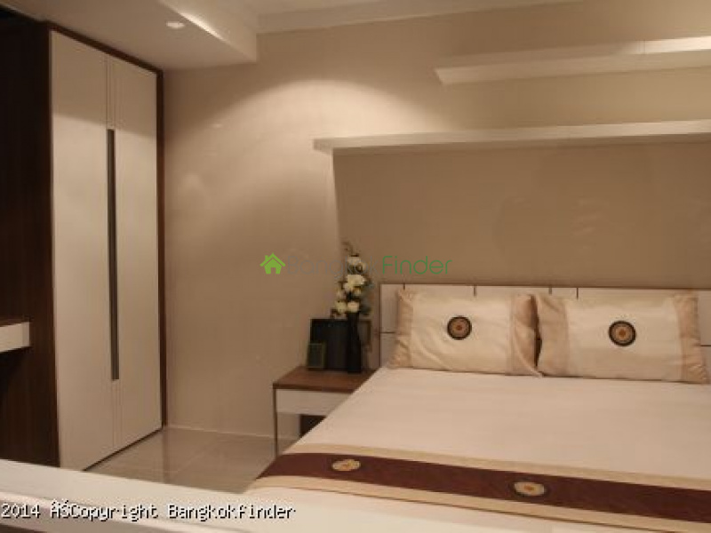 30/1 Sukhumvit, Phrom Phong, Thailand, 1 Bedroom Bedrooms, ,1 BathroomBathrooms,Condo,For Rent,Waterford Diamond,Sukhumvit,5699