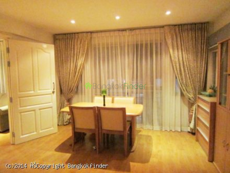 53 Sukhumvit, Thonglor, Thailand, 2 Bedrooms Bedrooms, ,2 BathroomsBathrooms,Condo,For Rent,Raintree Villa,Sukhumvit,5721