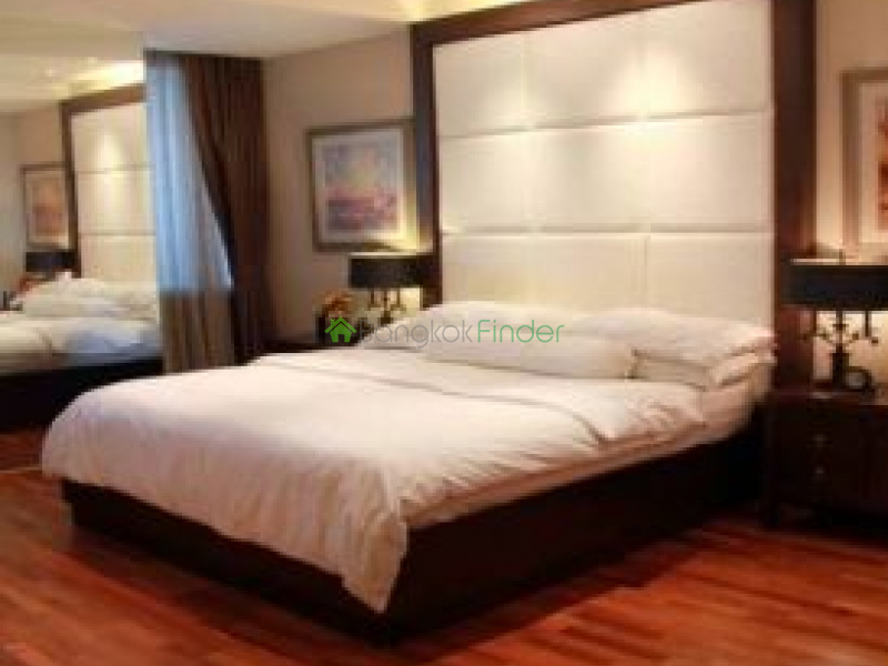 Sathorn, Sathorn, Thailand, 3 Bedrooms Bedrooms, ,3 BathroomsBathrooms,Condo,For Rent,Sky Villas,Sathorn,5731