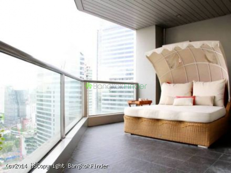 Sathorn, Sathorn, Thailand, 3 Bedrooms Bedrooms, ,3 BathroomsBathrooms,Condo,For Rent,Sky Villas,Sathorn,5731