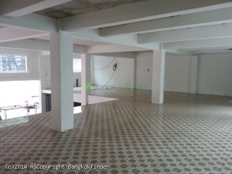 39 Sukhumvit, Sukhumvit, Thailand, 1 Bedroom Bedrooms, ,1 BathroomBathrooms,House,For Rent,Sukhumvit,5735