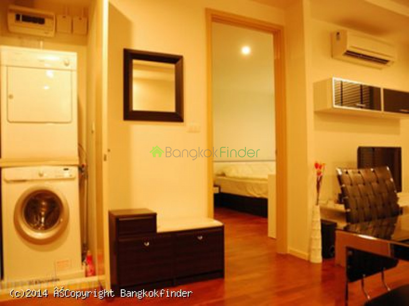 8 Sukhumvit, Nana, Thailand, 1 Bedroom Bedrooms, ,1 BathroomBathrooms,Condo,For Rent,Siri 8,Sukhumvit,5738