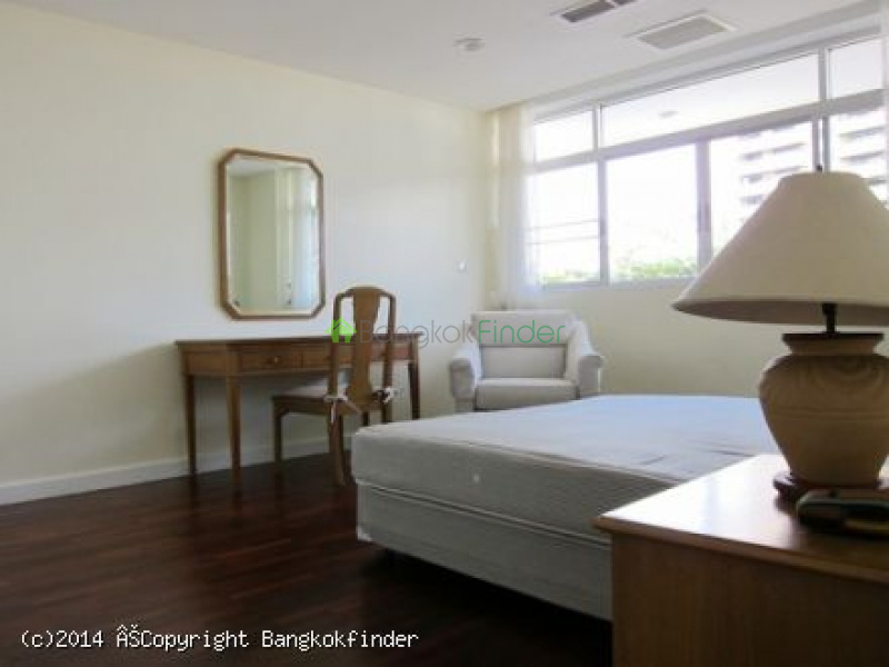 10 Ekamai, Ekamai, Thailand, 3 Bedrooms Bedrooms, ,2 BathroomsBathrooms,Condo,For Sale,La Cascade,Ekamai,5740