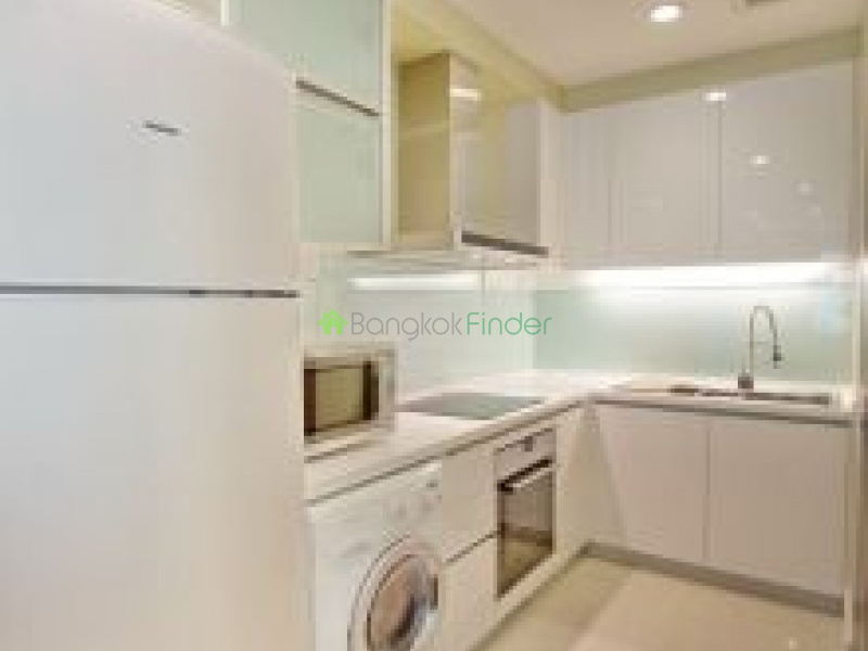 24 Sukhumvit, Phrom Phong, Thailand, 3 Bedrooms Bedrooms, ,3 BathroomsBathrooms,Condo,For Rent,Bright Sukhumvit 24,Sukhumvit,5745