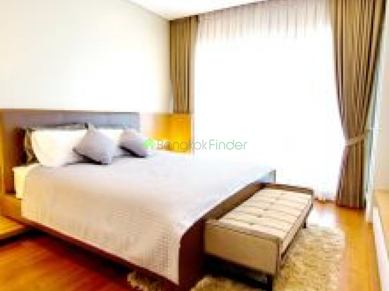 24 Sukhumvit, Phrom Phong, Thailand, 3 Bedrooms Bedrooms, ,3 BathroomsBathrooms,Condo,For Rent,Bright Sukhumvit 24,Sukhumvit,5745